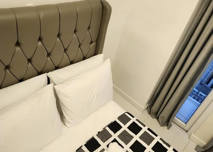 Hairam's Place At Victoria De Morato Aparthotel *
